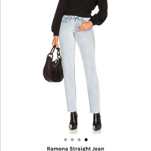 NWT- Revolve Ramona Straight Leg Jeans